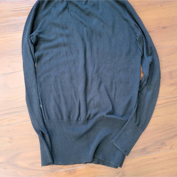 Guess sweater with argyle print sz lg - Picture 2 of 5